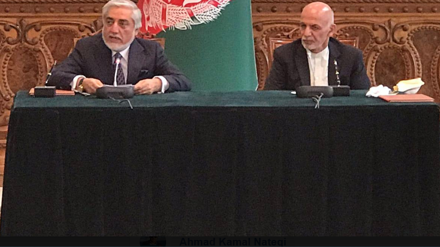از کلوخ آتش پرید و خاموش شد