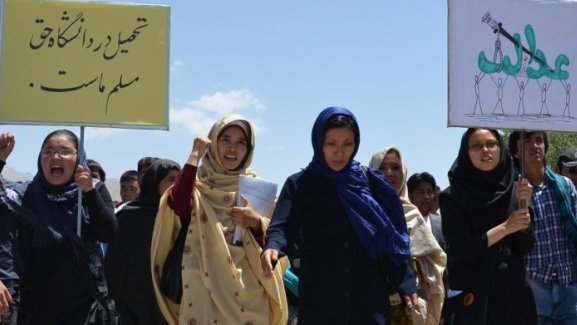 Bamiyan: Rally against education apartheid in Afghanistan