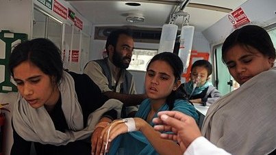 جنایتکاران طالب دانش آموزان را هدف قرار می دهند، همفکرانشان مانند فاروق وردک وزیر معارف می شوند