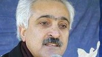 چه کسانی از داکتر سپنتا انتقاد می کنند؟