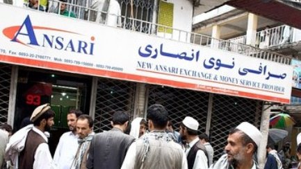 کرزی با اعضای خانواده اش به اتهام چپاول افغانستان، زد و بند با جنایتکاران و تجارت مواد مخدر باید بازداشت و محاکمه شوند
