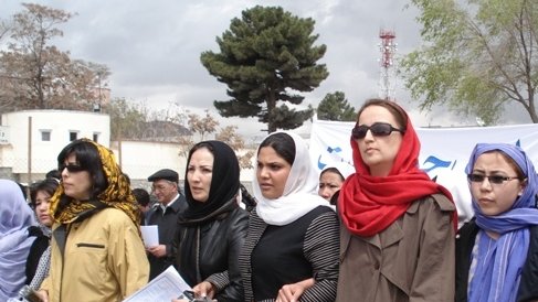 قوماندانان گروه نظامی حرکت اسلامی علیه خواست فعالان جامعه مدنی!