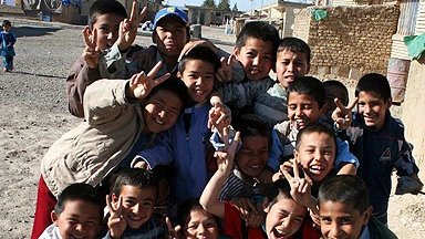سرگردانی 400هزار كودك افغانستان براي ثبت‌نام در مکاتب ايران