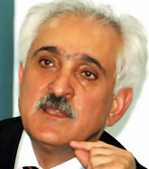 سپنتا راست می گويد يا دروغ؟