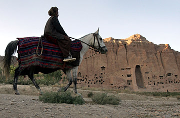 Should Buddhas Blasted by the Taliban Be Rebuilt? 