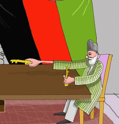 یک کلید خانه پیش تو...