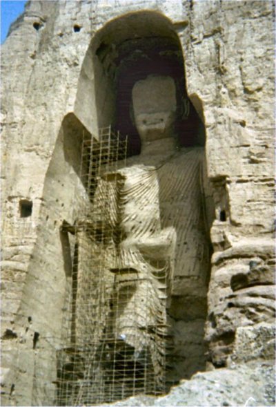 Taliban Fire on the Buddhas of Hazaristan in Bamyan