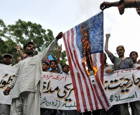 جنگ امریکا بسوی پاکستان!