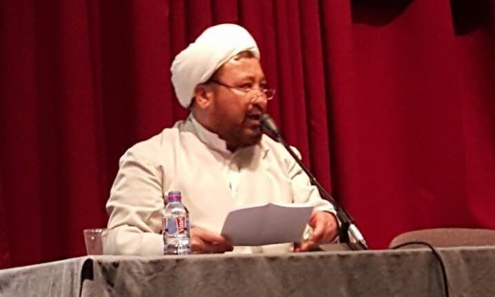 آیت الله محقق نسب: آیات حجاب باطل شده اند؛ حجاب در اروپا حرام است